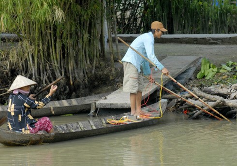 Không được sử dụng xung điện đế đánh bắt thủy sản.